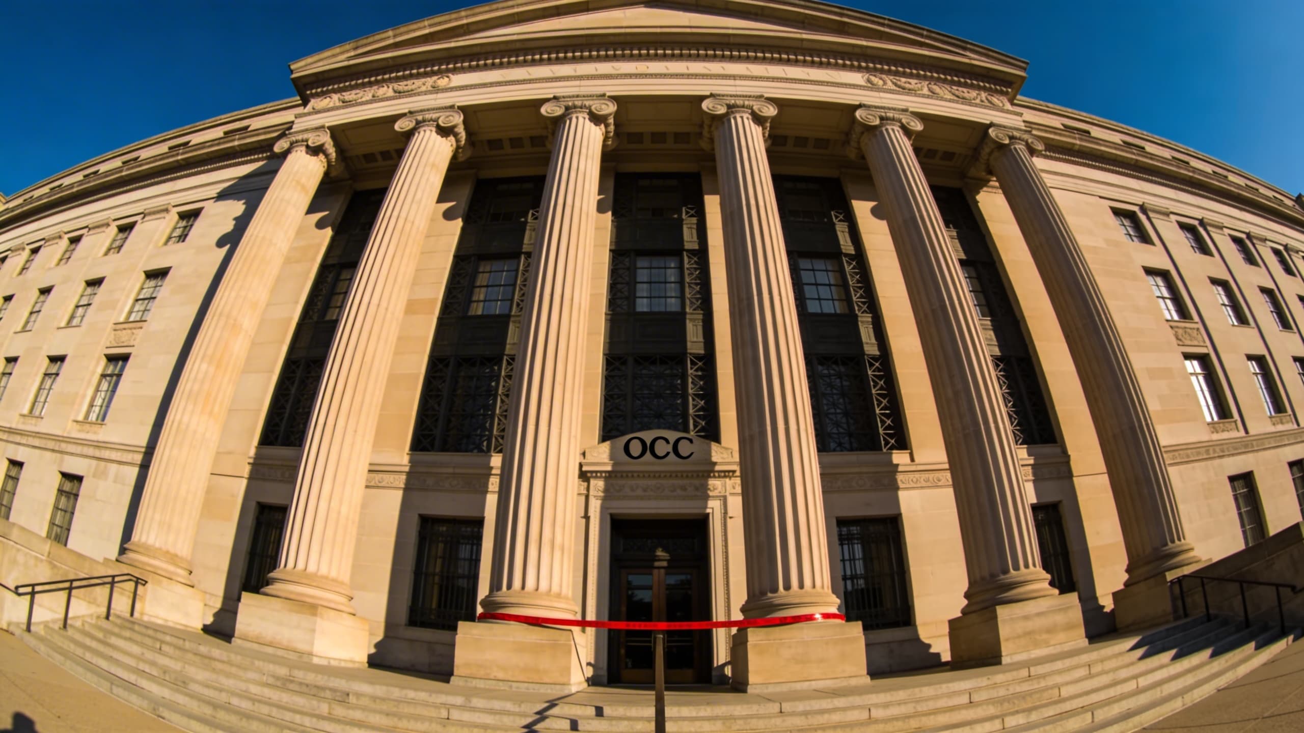 OCC vil forby rente på stablecoins – USDC og USDT rammes